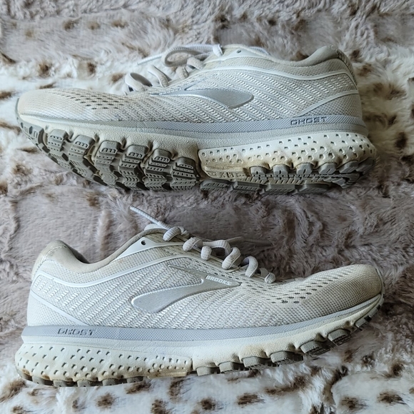Brooks Ghost 12 - Picture 8 of 10